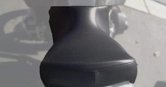 Seat Concepts Komfort Front &amp; Rear Foam &amp; Cover Kit BMW R1200 GS Adventure, Black Sandpaper, Seiten Black Carbon Fiber