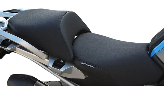 Seat Concepts Komfort-Fahrersitz BMW R1200 GS / R1250 GS, Black Sandpaper, Seiten Black Carbon Fiber