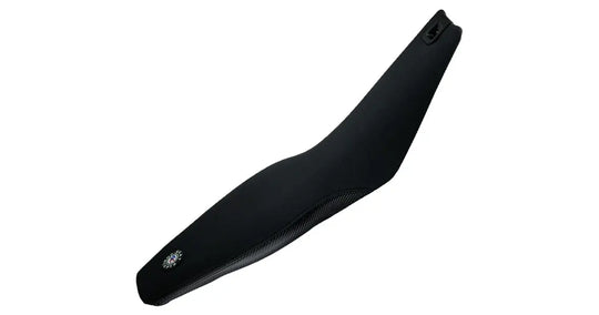 Seat Concepts Komfort-Sitzbank XL Husqvarna FE / TE / FC / TC, Black Sandpaper, Seiten Black Carbon Fiber, Naht schwarz