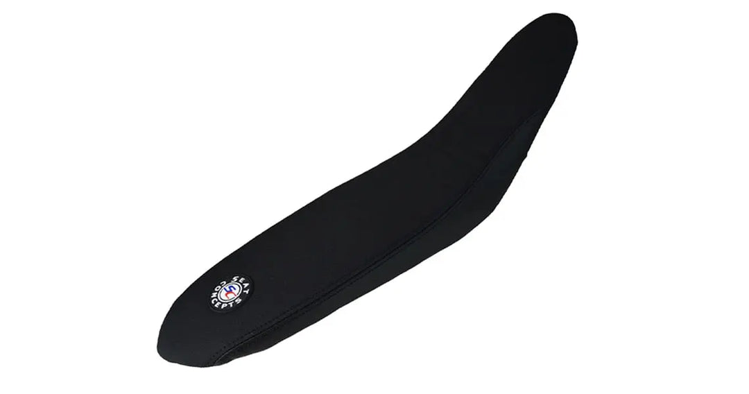 Seat Concepts Komfort-Sitzbank KTM EXC-F / EXC / SX-F / SX, Black Semi-Grip, Seiten Black Carbon Fiber, Naht schwarz