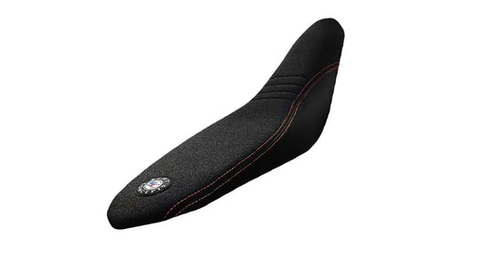 Seat Concepts Komfort-Sitzbank KTM EXC-F / EXC / SX-F / SX, Black Semi-Grip, Seiten Black Carbon Fiber, Naht orange (Abbildung zeigt Standardhöhe)