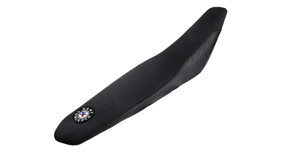 Seat Concepts Komfort-Sitzbank KTM EXC-F / EXC / SX-F / SX, Black Sandpaper, Seiten Black Carbon Fiber, Naht schwarz