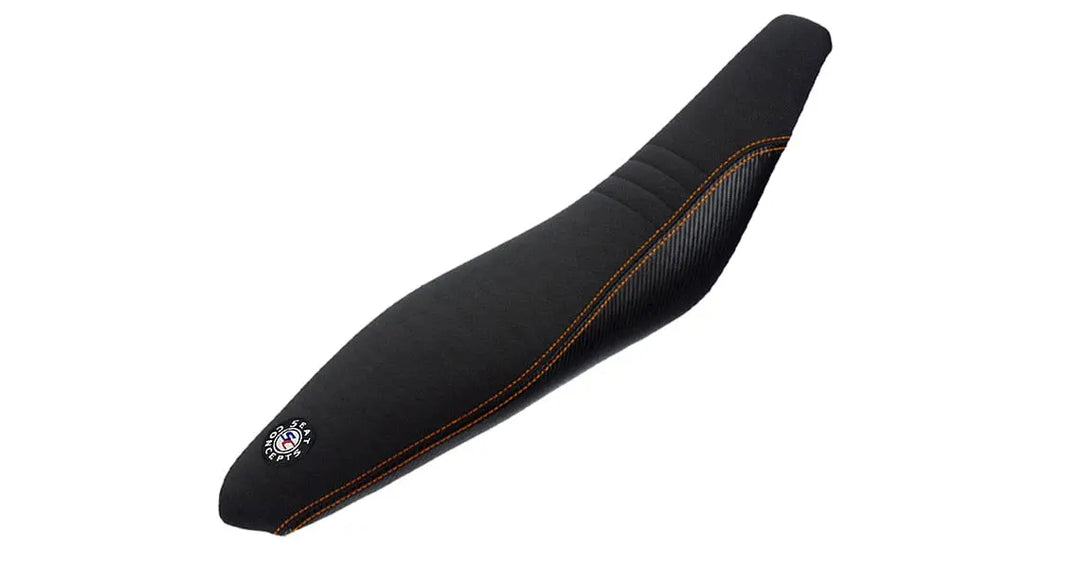 Seat Concepts Komfort-Sitzbank XL KTM EXC-F / EXC / SX-F / SX, Black Sandpaper, Seiten Black Carbon Fiber, Naht orange