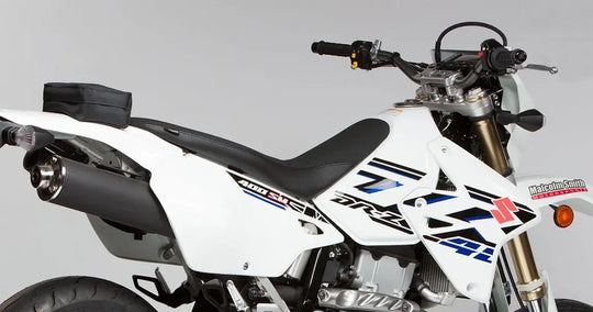 Seat Concepts Komfort-Sitzbank Suzuki DR-Z400, Black Sandpaper, Seiten Black Carbon Fiber