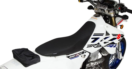 Seat Concepts Komfort-Sitzbank Suzuki DR-Z400, Black Semi-Grip, Seiten Black Carbon Fiber