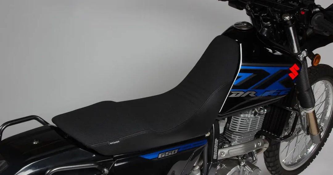 Seat Concepts Komfort-Sitzbank Suzuki DR 650 SE, Black Carbon Fiber