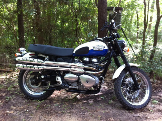 Seat Concepts Komfort Foam &amp; Cover Kit Triumph Bonneville / Scrambler / Thruxton, Black Carbon Fiber