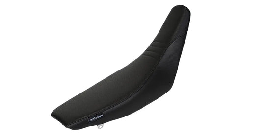 Seat Concepts Komfort Foam &amp; Cover Kit Yamaha WR250F / WR450F, Black Sandpaper, Seiten Black Carbon Fiber (Abbildung zeigt Standardhöhe)