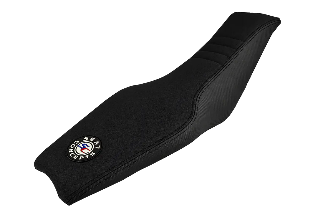 Seat Concepts Komfort-Sitzbank XL Yamaha YZ250F / YZ450F / WR250F / WR450F, Black Sandpaper, Seiten Black Carbon Fiber