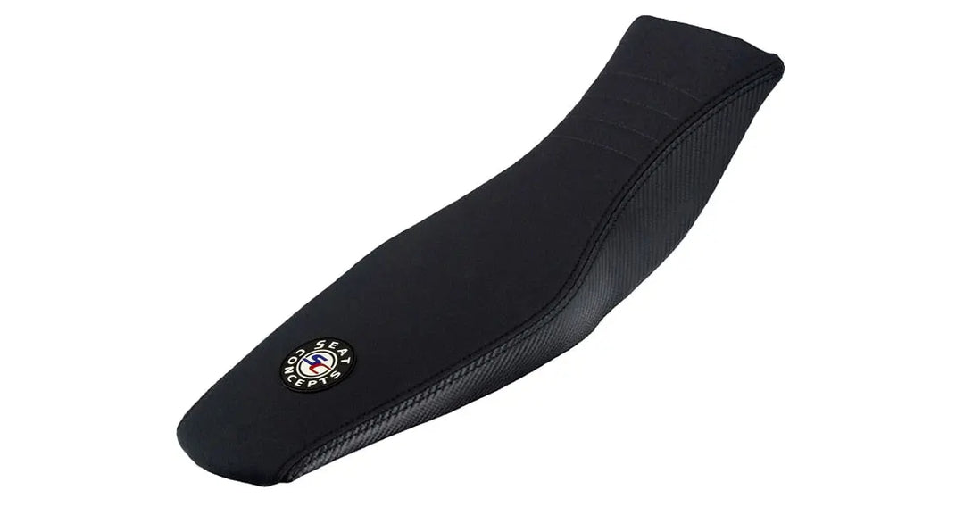 Seat Concepts Komfort-Sitzbank Yamaha YZ250F / YZ450F / WR250F / WR450F, Black Sandpaper, Seiten Black Carbon Fiber