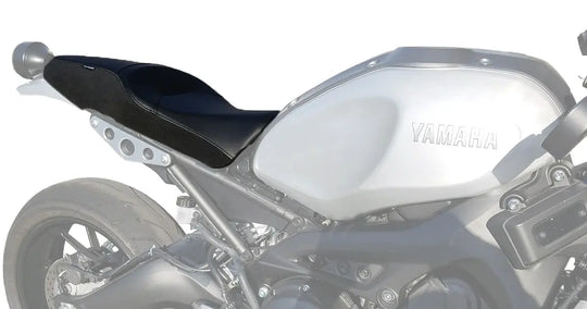 Seat Concepts Komfort Foam &amp; Cover Kit Yamaha XSR900, Black Vinyl, Seiten Black Diamante
