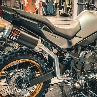 R&G hintere Fußrastenabdeckung Honda XL 750 Transalp