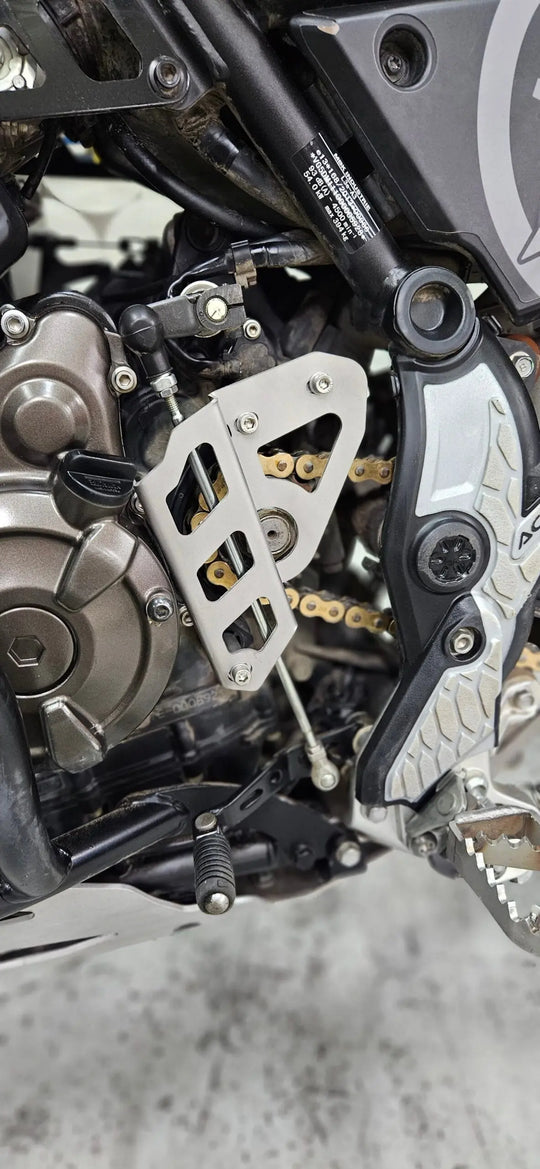 CrossCountryADV Yamaha Ténéré 700 Schutz für Ritzel und Schaltgestänge CrossCountryADV