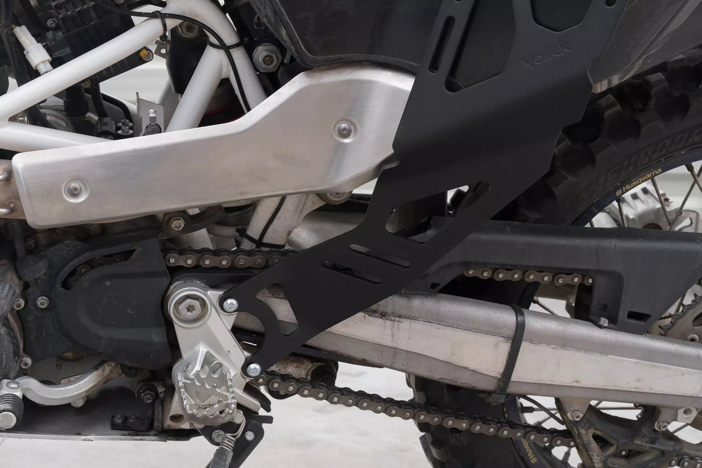 Yakk EXP Gepäckträger für Husqvarna 701