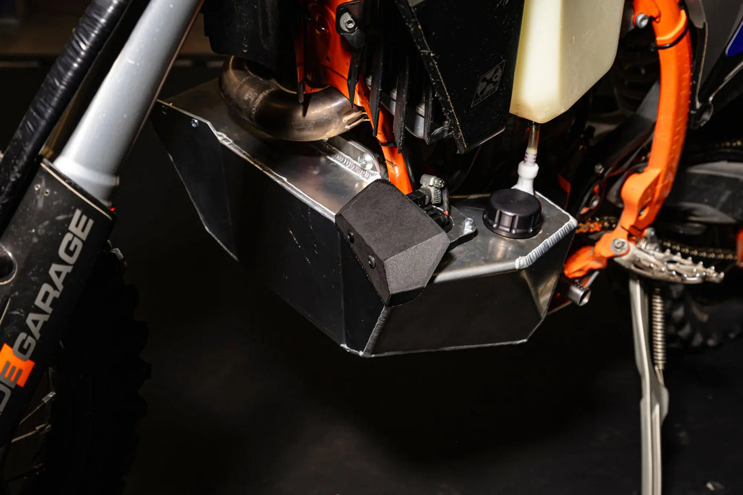 Benzintank 8L für KTM EXC 250/350/450/500 Bj 2024 Rade Garage