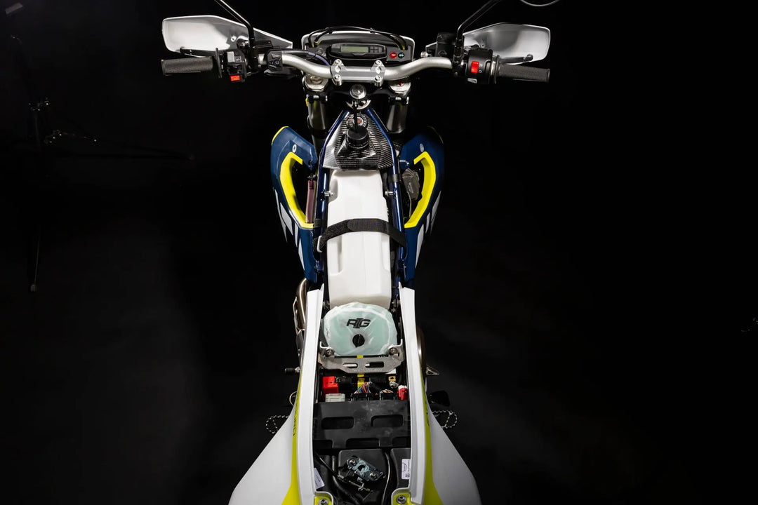 Benzintank Husqvarna 701 Enduro Rade Garage