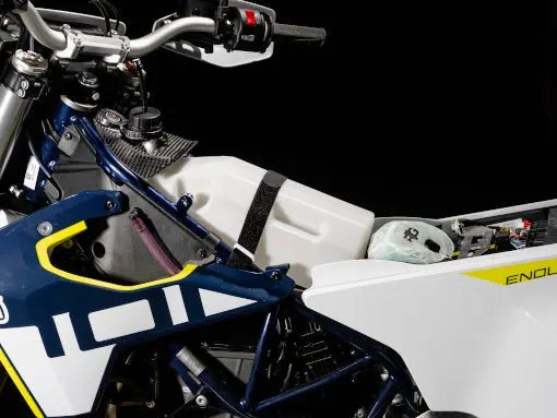 Benzintank Husqvarna 701 Enduro Rade Garage