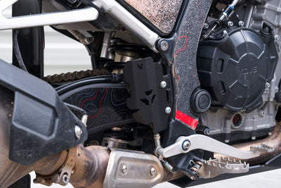 Yakk EXP Schutzblech Fußbremszylinder für Kove X 800 Rally